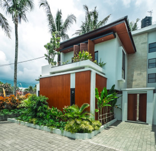 Jengja Villa Ubud Facade